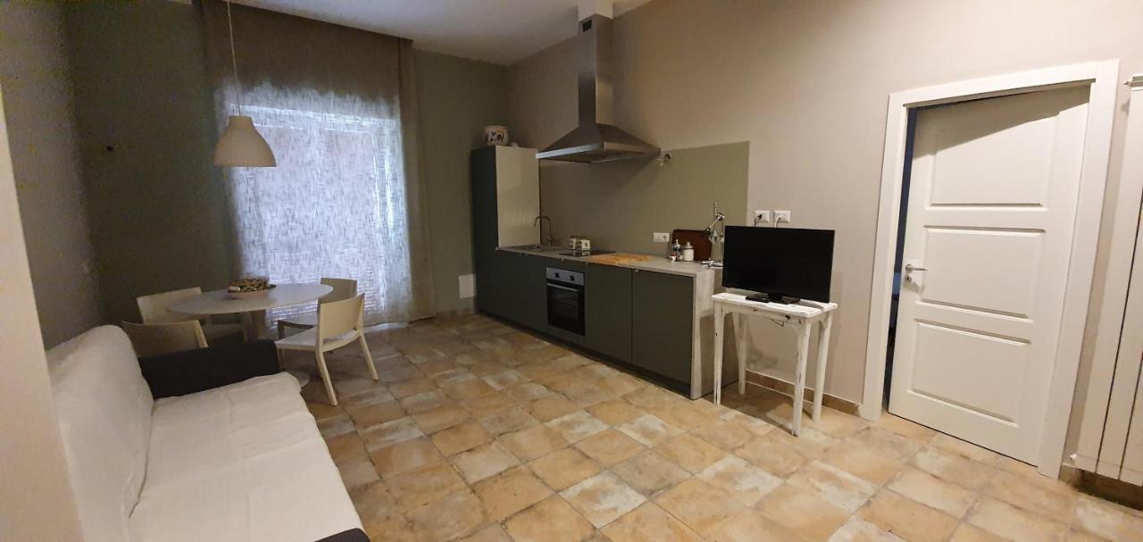 Apartamento Il Miracolo Casa Nápoles Exterior foto
