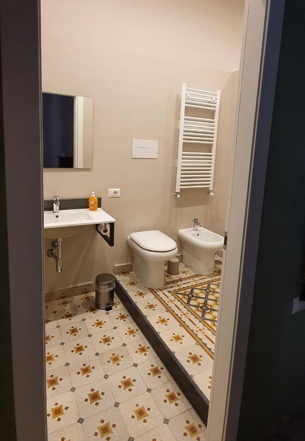 Apartamento Il Miracolo Casa Nápoles Exterior foto