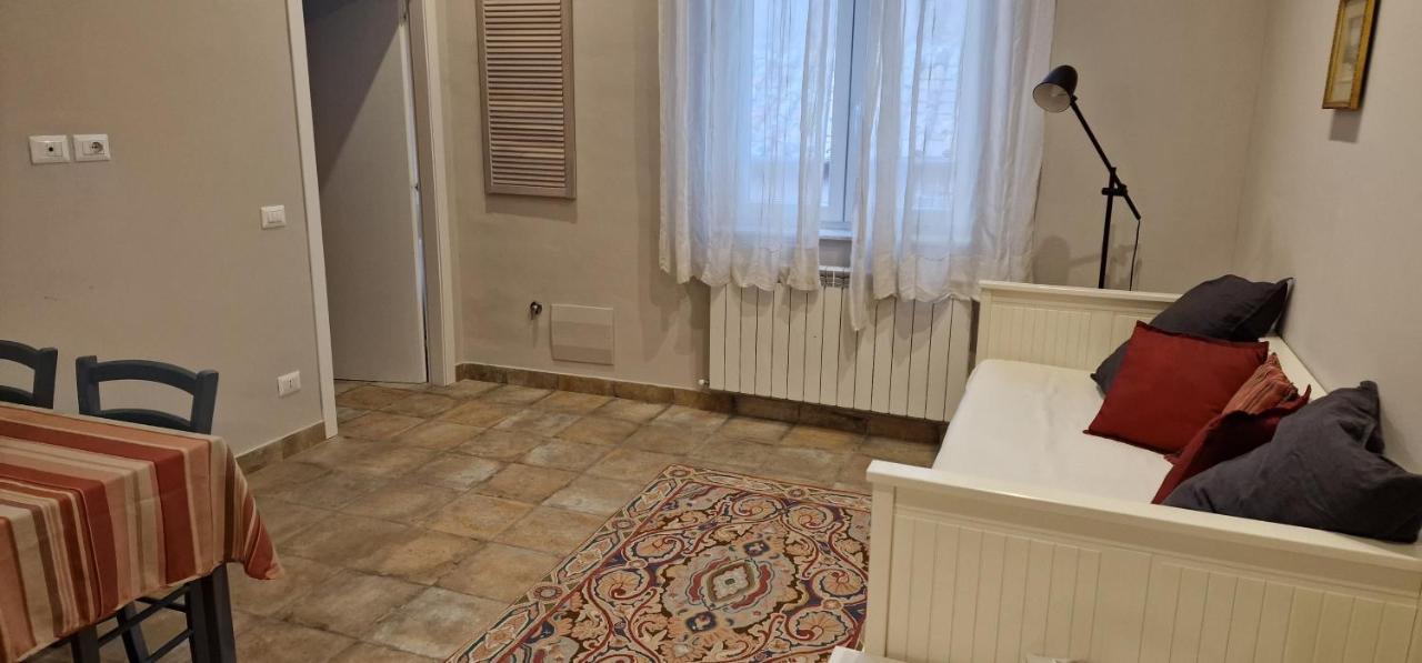 Apartamento Il Miracolo Casa Nápoles Exterior foto