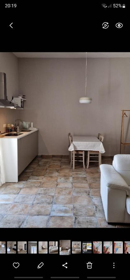 Apartamento Il Miracolo Casa Nápoles Exterior foto