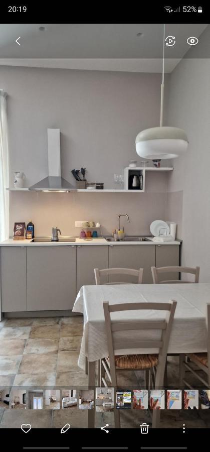 Apartamento Il Miracolo Casa Nápoles Exterior foto